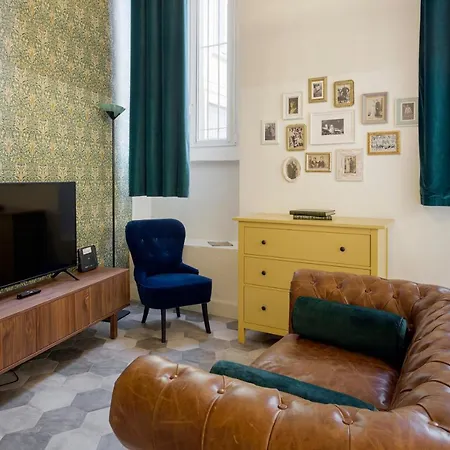 Modern & Stylish Loft - 2 Min From Station