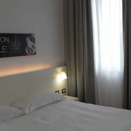 Smart Hotel 4*