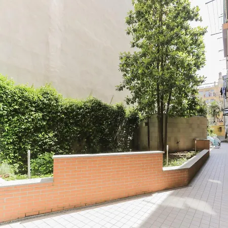 The Rent - With Balcony In Amendola * Milan