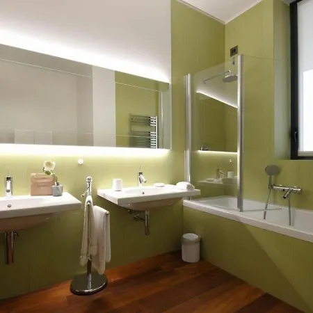 Apartment Castillia, Bosco Verticale