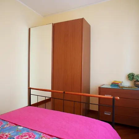 Stile Navy: Atmosfere Marinare In Centro A Milano! Apartment Milan