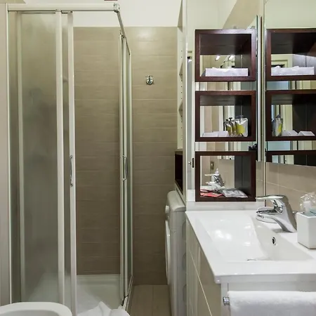 Royal - Centro Cadorna *