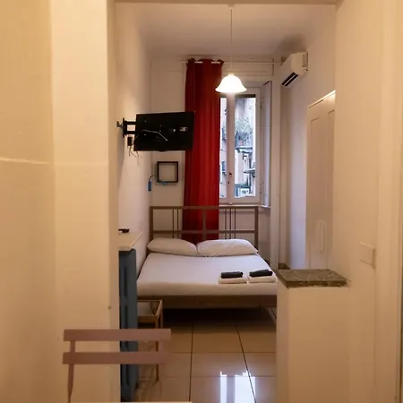 La Casa Della Zia Гостевой дом Милан