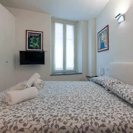 Apartament Brera Area Lovely Close To Piazza Duomo Mediolan