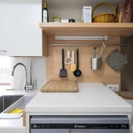 Duomo With Lovely Terrace Апартаменты