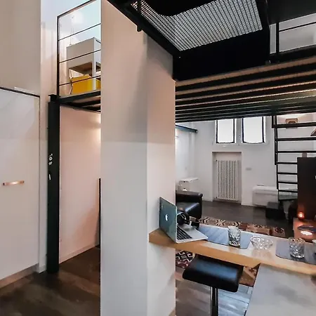 Altido Stylish Loft For 4 In Famous Navigli District Διαμέρισμα Μιλάνο