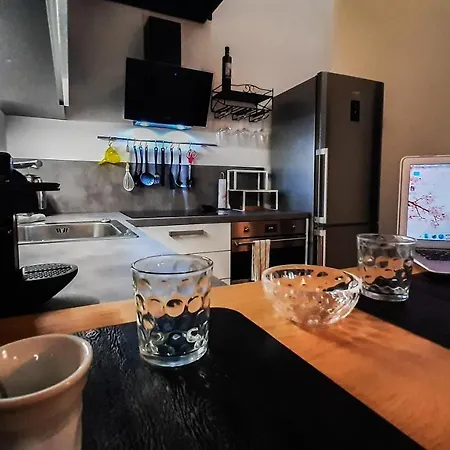 Altido Stylish Loft For 4 In Famous Navigli District Διαμέρισμα *