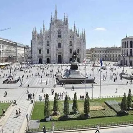 Duomo With Lovely Terrace * Милан