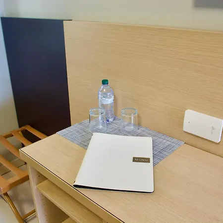 Sechi With Parking Milánó