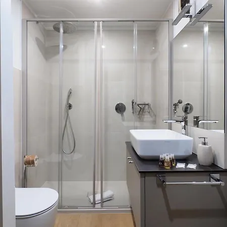 Premium Two-Level Studio Caiazzo Stazione Centrale דירה מילאנו