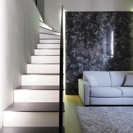 Premium Two-Level Studio Caiazzo Stazione Centrale דירה מילאנו