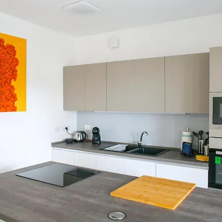 Apartman Bnbutler - Govone - Ampio E Luminoso Con Terrazza *