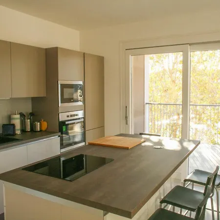 Bnbutler - Govone - Ampio E Luminoso Con Terrazza * Milánó