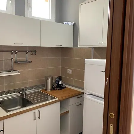 Alessia's Flat - Affori شقة ميلان