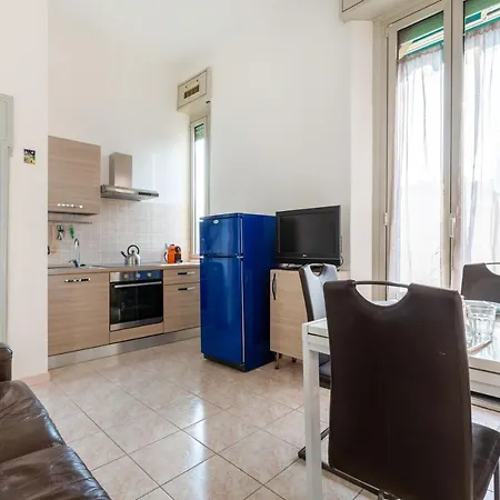 Apartment Cosy Close To Iulm *