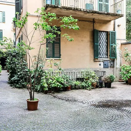 Apartment Live In Navigli - Ripa Di Porta Ticinese