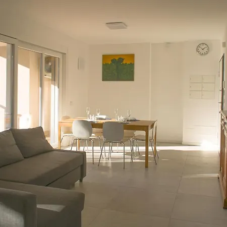 Bnbutler - Govone - Ampio E Luminoso Con Terrazza Milão