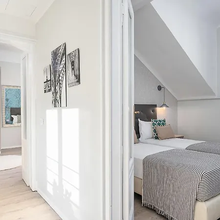 Apartment Hemeras Boutique Homes - 4 Design Homes In Center *