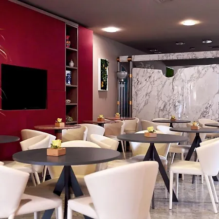 Sunflower Hotel Milán