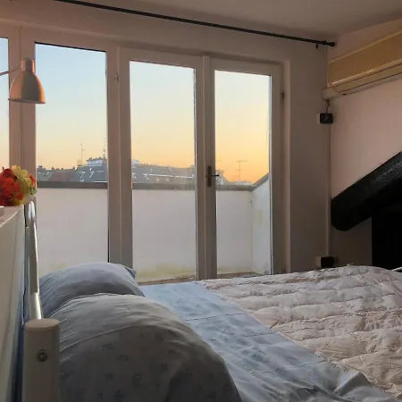 Apartment Charming 1-bed In Mailand