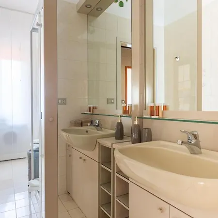 Mysa Properties - Trilocale In Zona Porta Romana, Bocconi