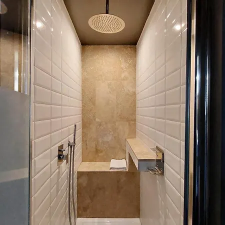 Vico Fashion District Gasthuis 4*