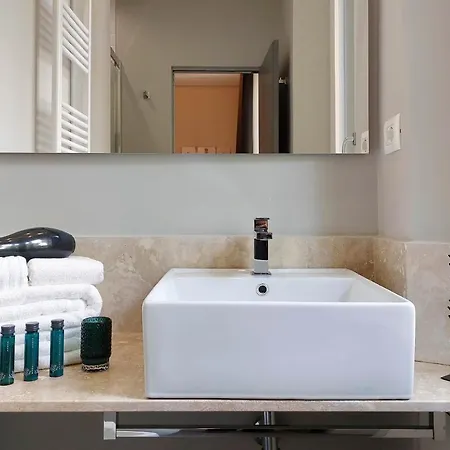 Vico Fashion District Gasthuis 4*