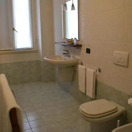 Oda ve Kahvaltı La Corte Del 26 Milano