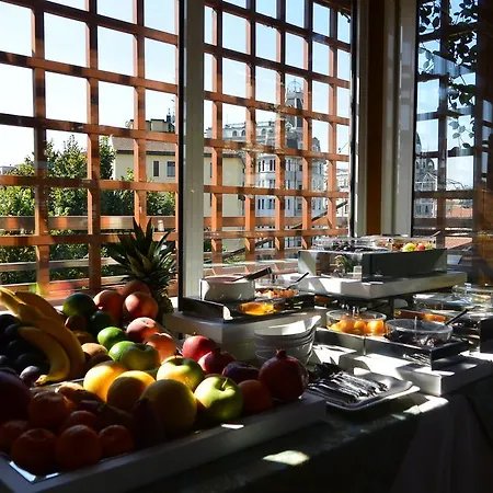 Hotel Metro 3*