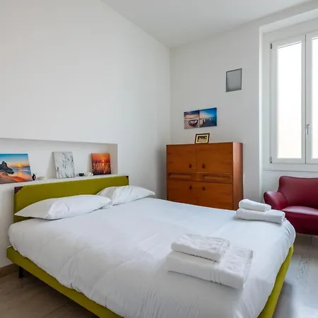 Apartment Loft Moderno In Dateo Milan