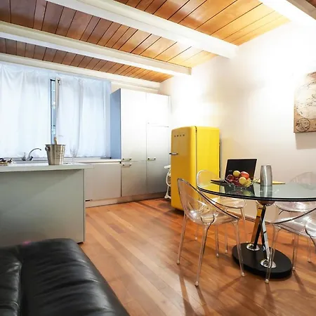Apartamento Charming One Bedroom In Moscova Area