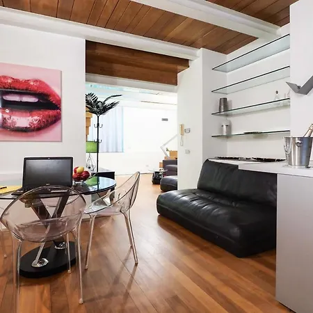 Apartamento Charming One Bedroom In Moscova Area Milán