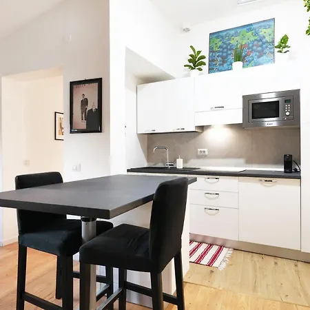 Apartamento Montenapoleone Tower House