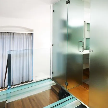 Charming One Bedroom In Moscova Area Apartment Milan