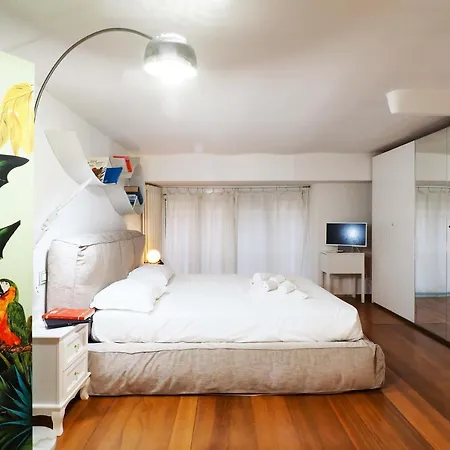 Charming One Bedroom In Moscova Area Milán