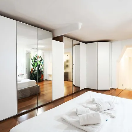Apartment Charming One Bedroom In Moscova Area Milan