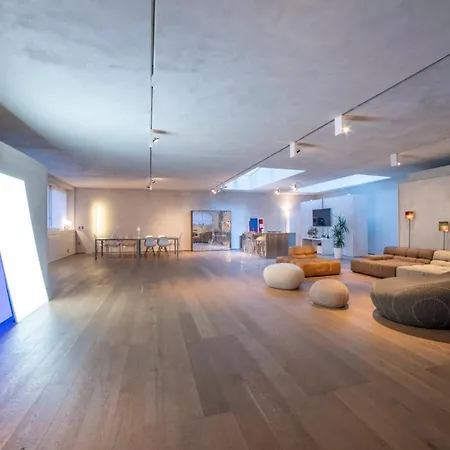 Stylish Loft Lägenhet *