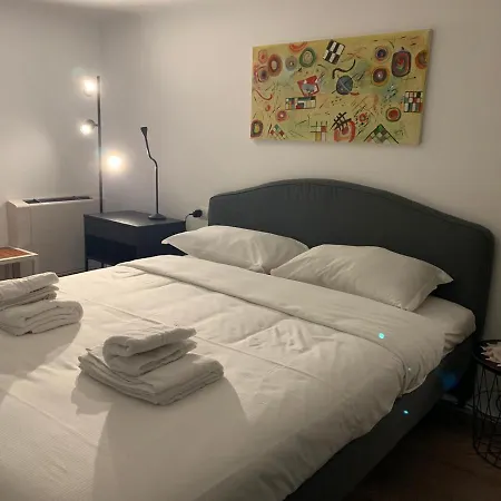 La Pampa New & Fully Refurbished Apt Apartamento Milán