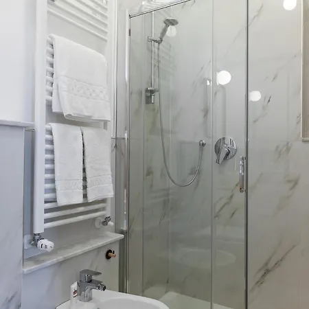 Contempora - Casale 3 * Milan
