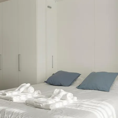 Amazing Terrace In Milan-via Strambio Citta Studi Apartament *
