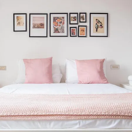 The Rent - Two-bedroom In Maciachini District Apartamento *