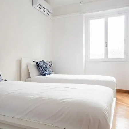 Apartment The Rent - Two-bedroom In Maciachini District