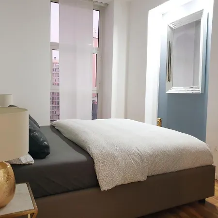 Michelangelo 30 Moderno Vicino Bosco Verticale Μιλάνο