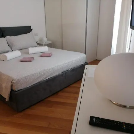 Navigli - Visconti Apartment
