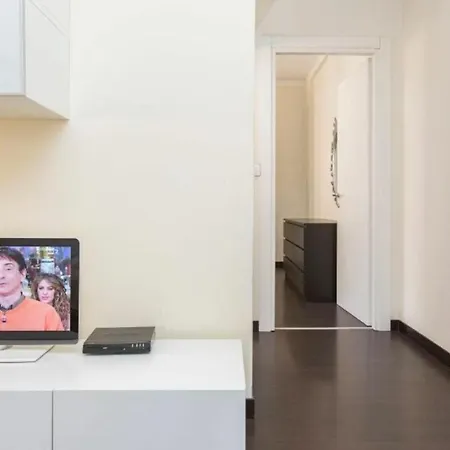 Pistrucci By Halldis Apartment Milan