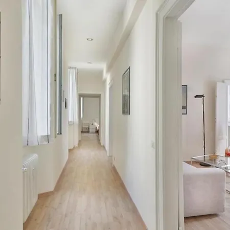 San Vittore - Two Bedroom By Halldis * Milan