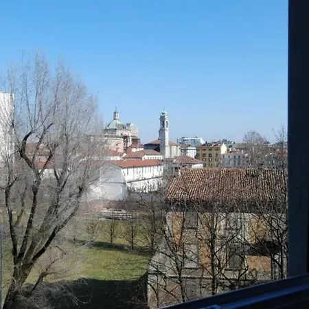 Conca Del Naviglio By Halldis * 米兰