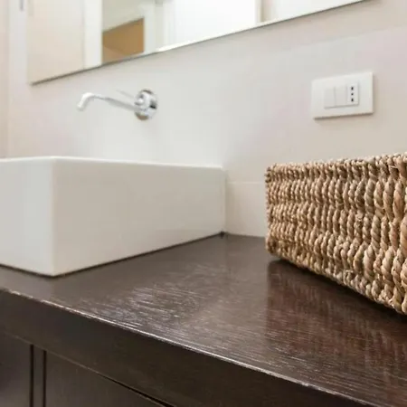 Pistrucci By Halldis Milano