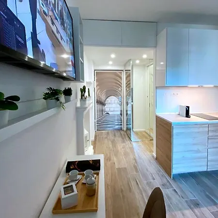 Marghera35 Apartment: Stile E Comodita In Centro * Milánó