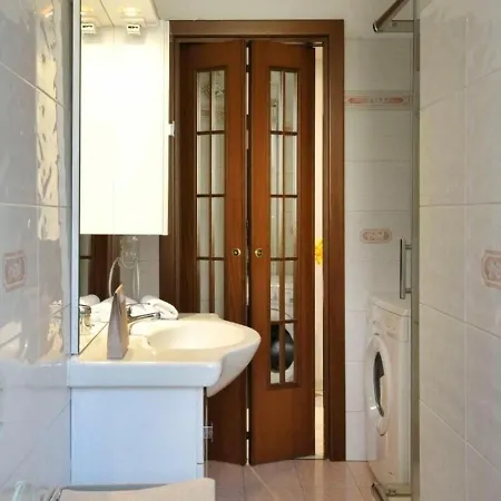 Apartment Fulvio Testi Mailand